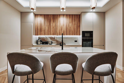 Piso de lujo en Madrid con estilo contemporáneo en Sol en Calle Tetuán