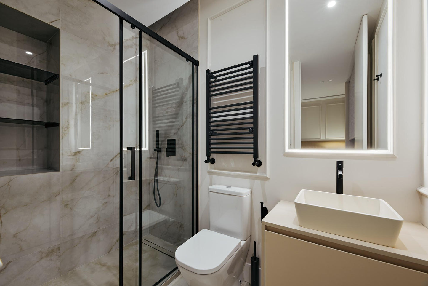 Piso de lujo en Madrid con domótica y estilo contemporáneo en Calle Goya