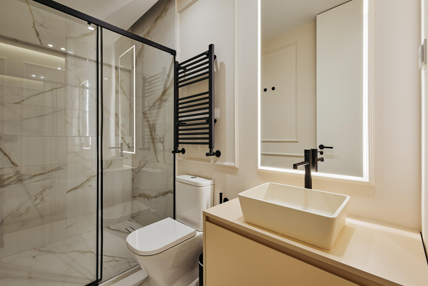 Piso de lujo en Madrid con domótica y estilo contemporáneo en Calle Goya