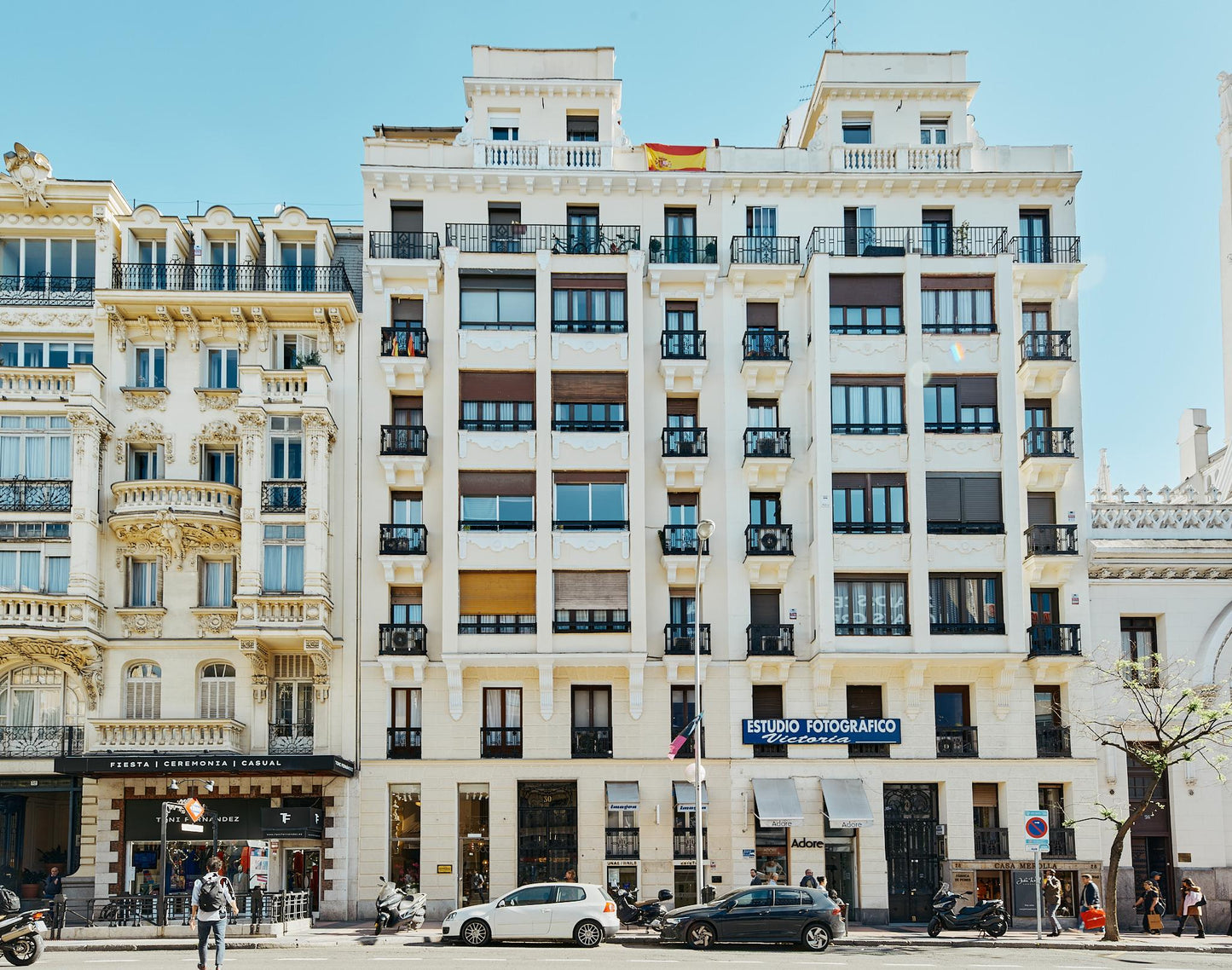 Piso de lujo en Madrid con domótica y estilo contemporáneo en Calle Goya