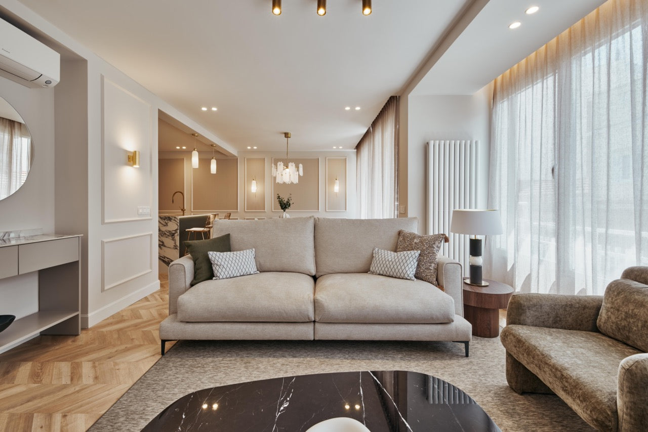 Piso de lujo en Madrid con diseño elegante y vistas abiertas en Calle Naciones