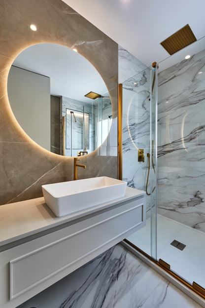 Piso de lujo en Madrid con diseño elegante y vistas abiertas en Calle Naciones