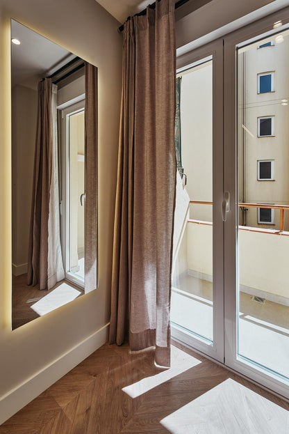 Piso de lujo en Madrid con encanto clásico en Calle Cardenal Cisneros