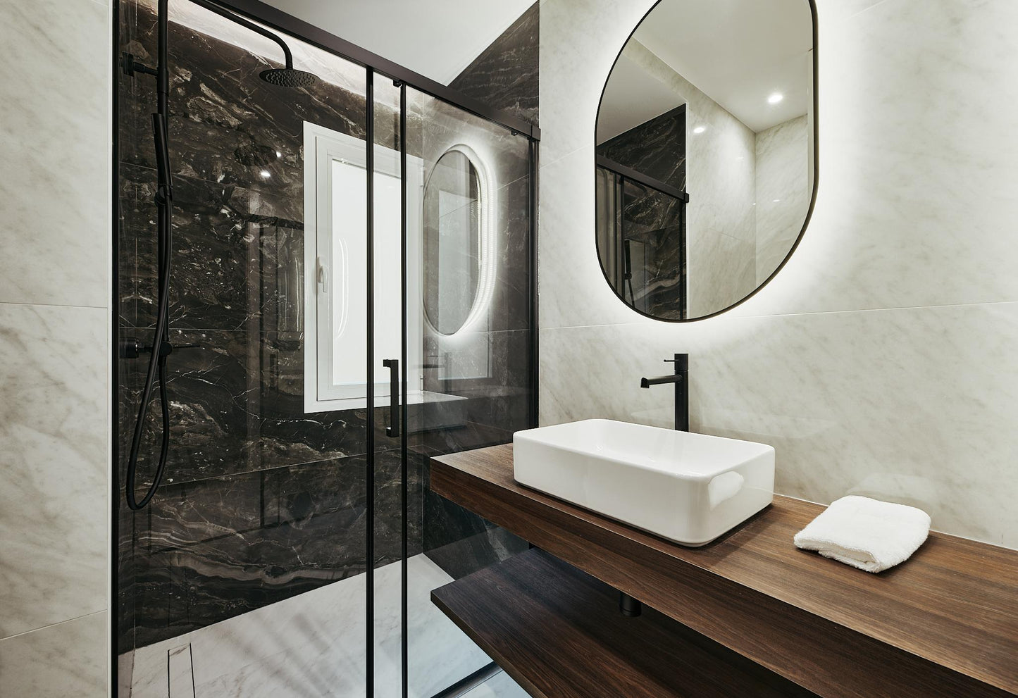 Piso de lujo en Madrid con encanto clásico en Calle Cardenal Cisneros