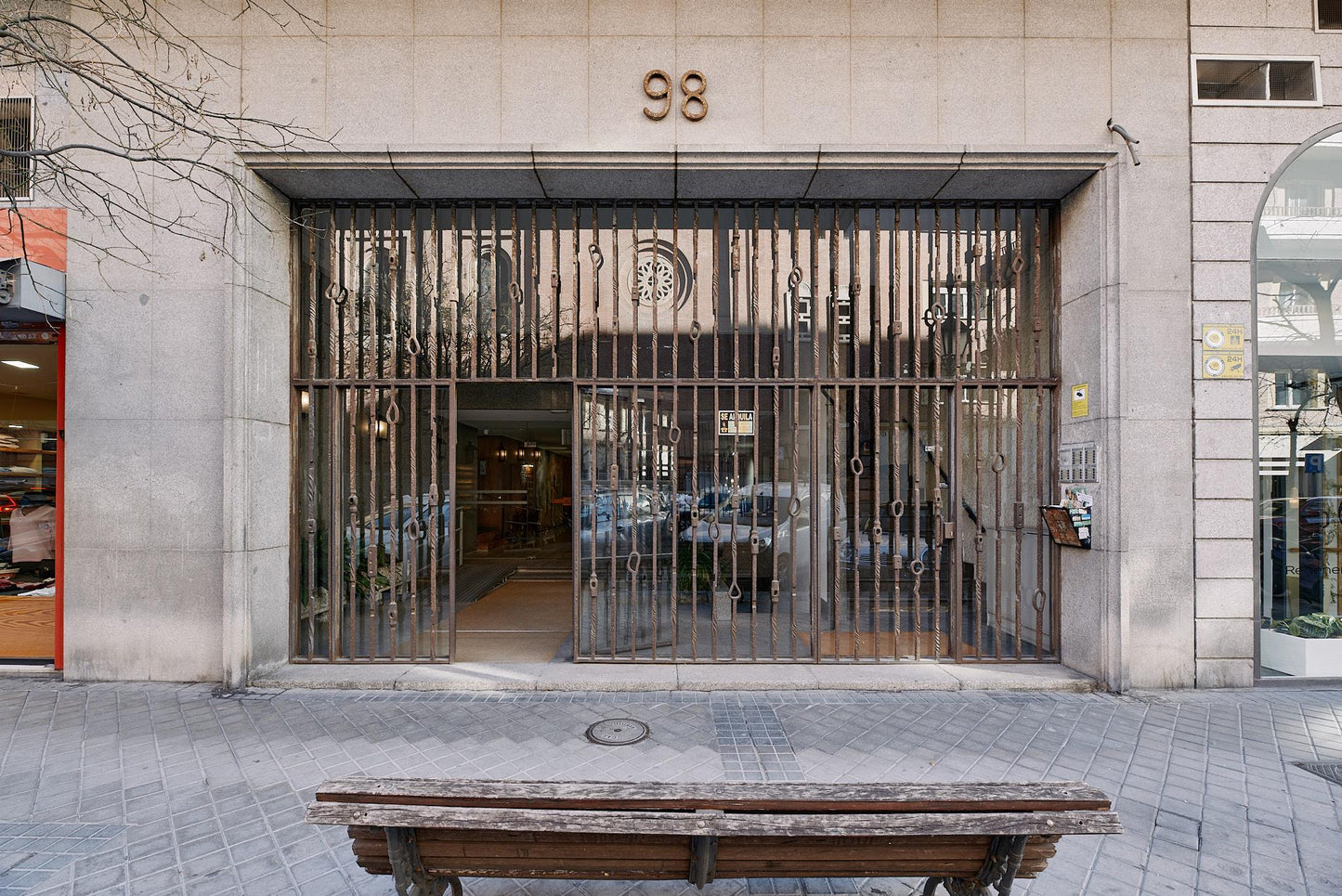 Ático de lujo en Madrid con terraza privada en Calle Castelló