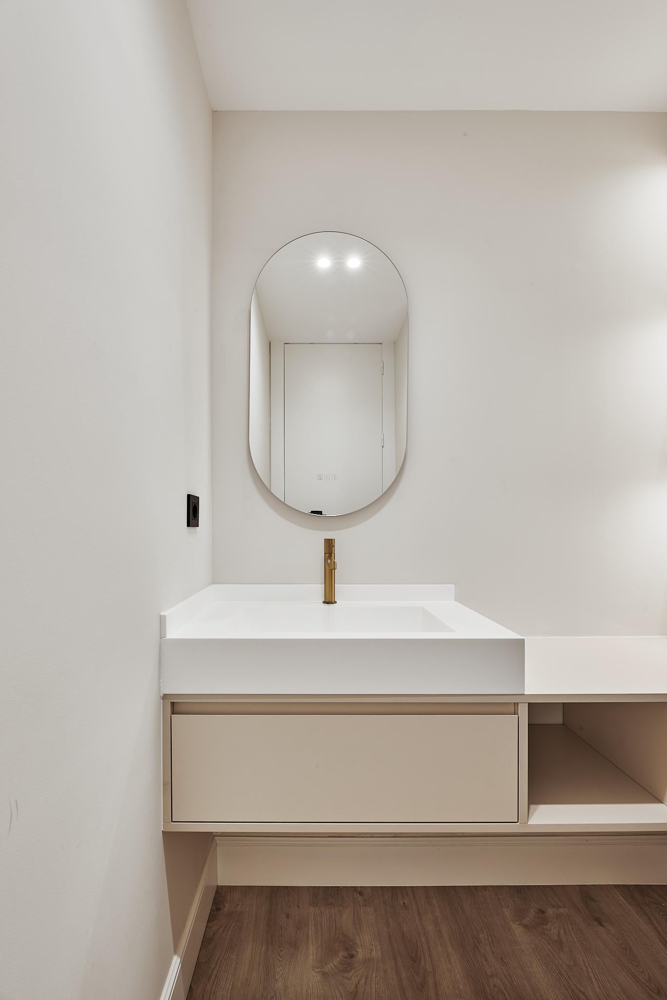 Piso de lujo en Madrid con garaje y trastero en Calle Conde de Peñalver