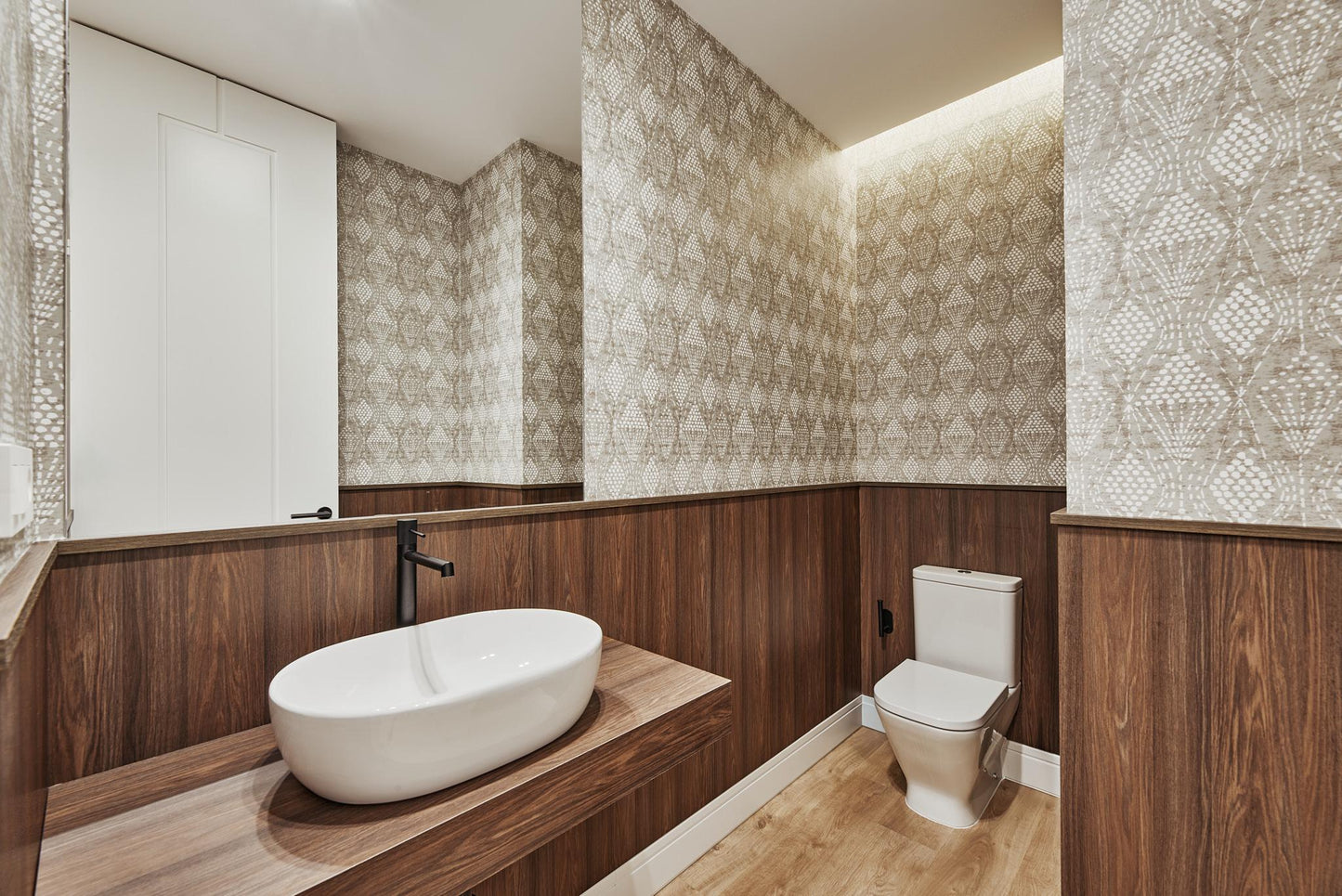 Piso de lujo en Madrid con cinco suites y diseño contemporáneo en Calle Francisco Silvela