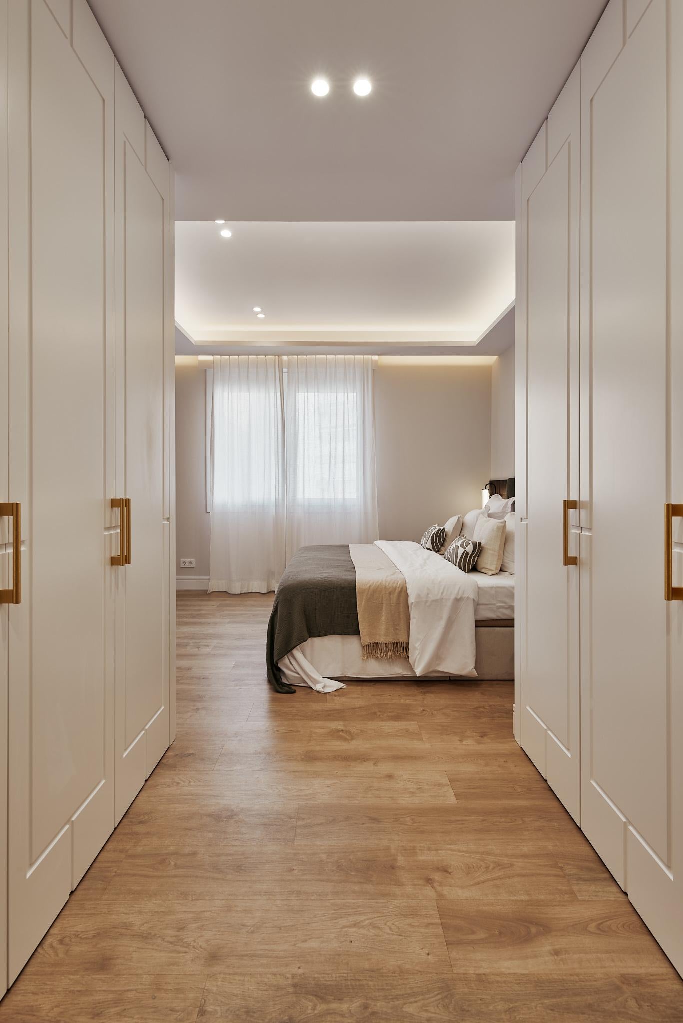Piso de lujo en Madrid con cinco suites y diseño contemporáneo en Calle Francisco Silvela