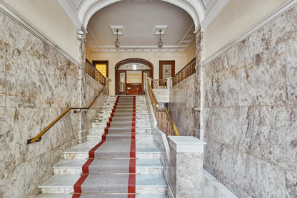 Piso de lujo en Madrid con cinco suites y diseño contemporáneo en Calle Francisco Silvela