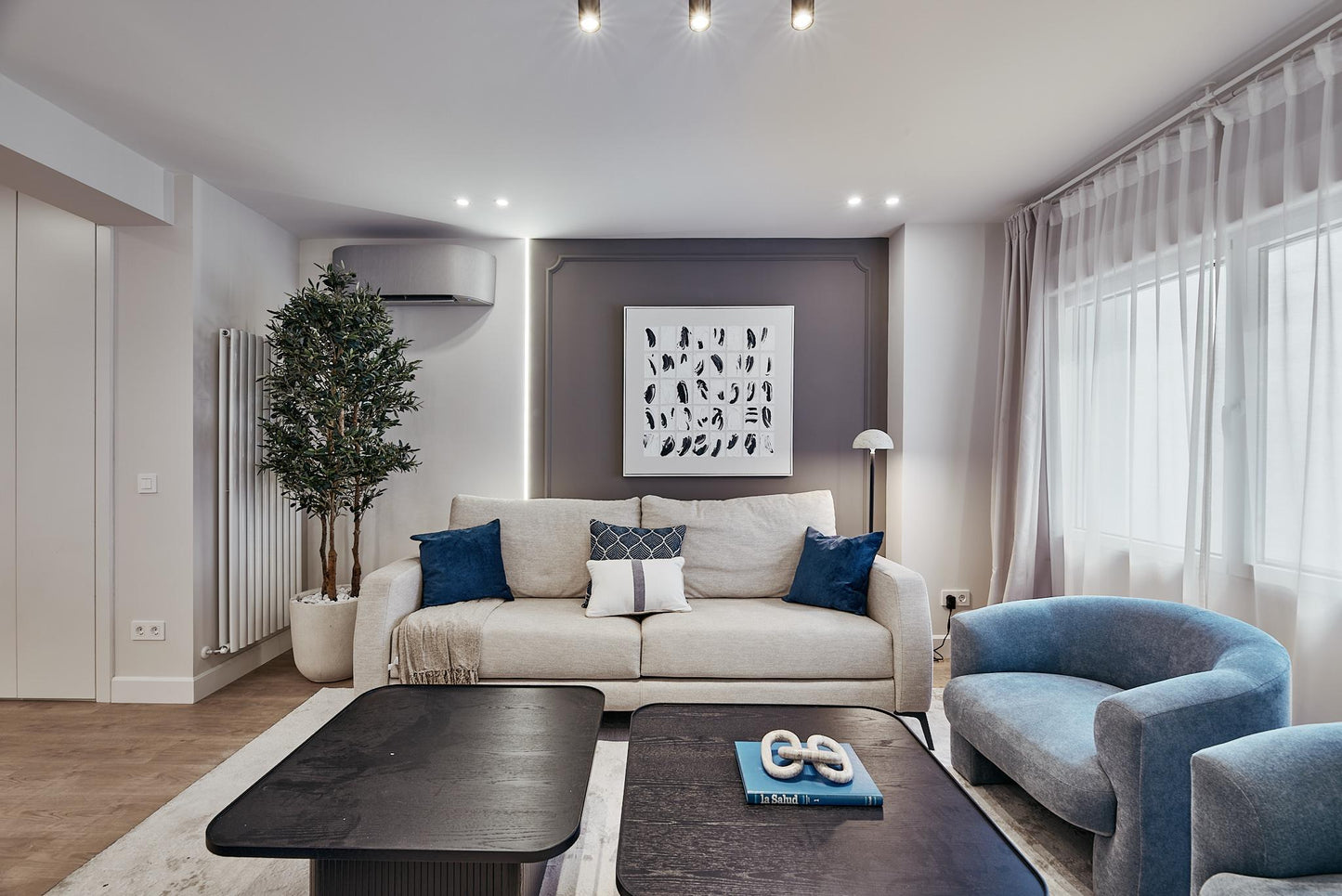 Piso de lujo en Madrid con terraza privada en Calle Montesa