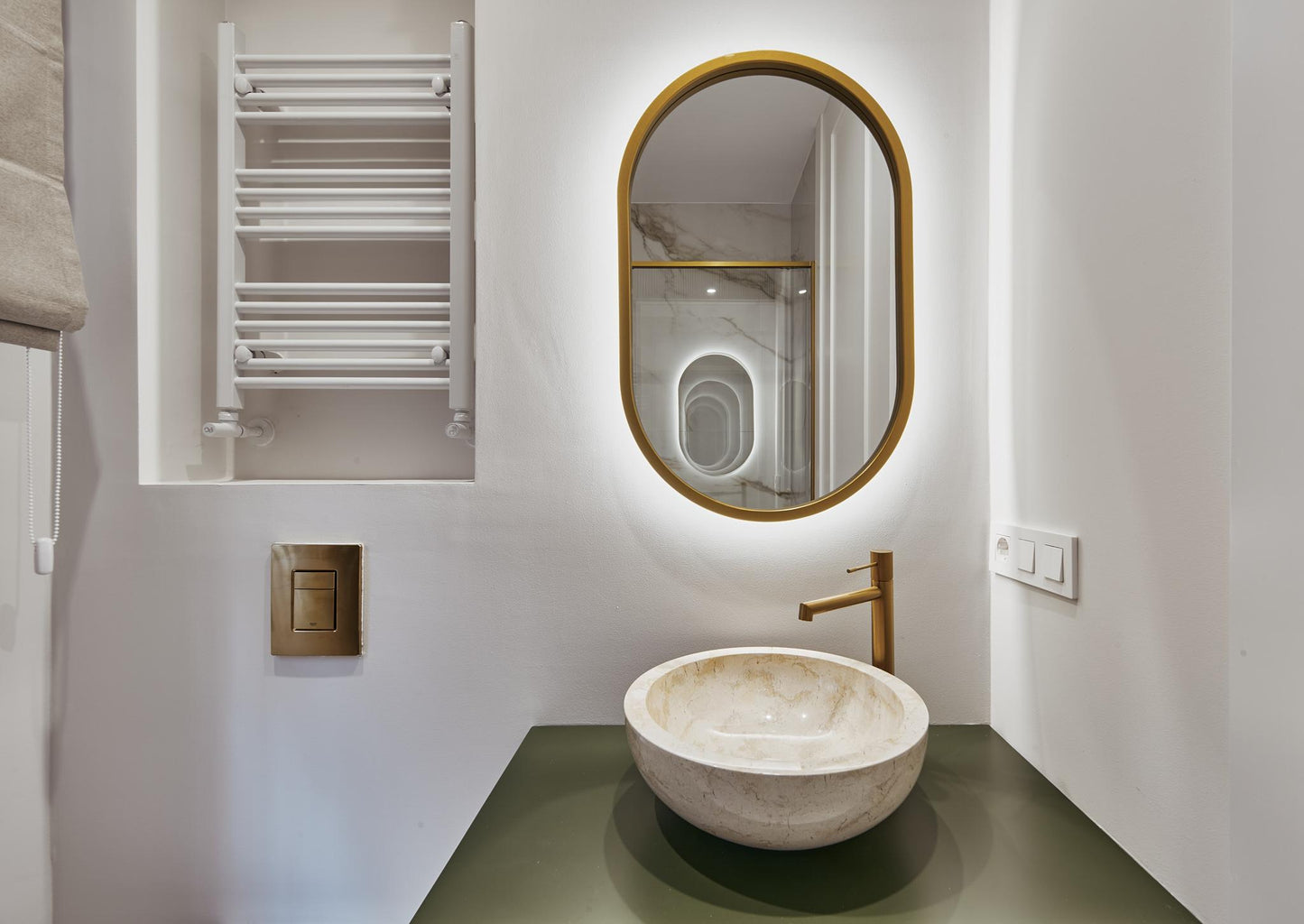 Piso de lujo en Madrid con balcones y diseño elegante en Calle Goya