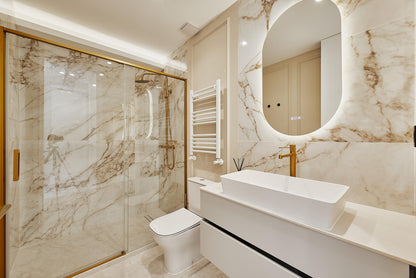 Piso de lujo en Madrid con terraza privada en Calle Alcántara