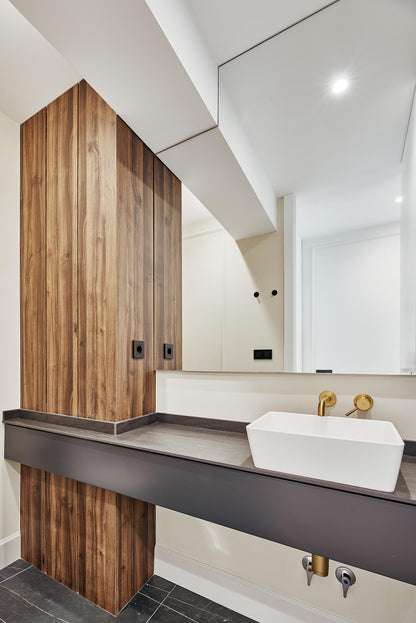 Piso de lujo en Madrid con terraza privada en Calle Alcántara