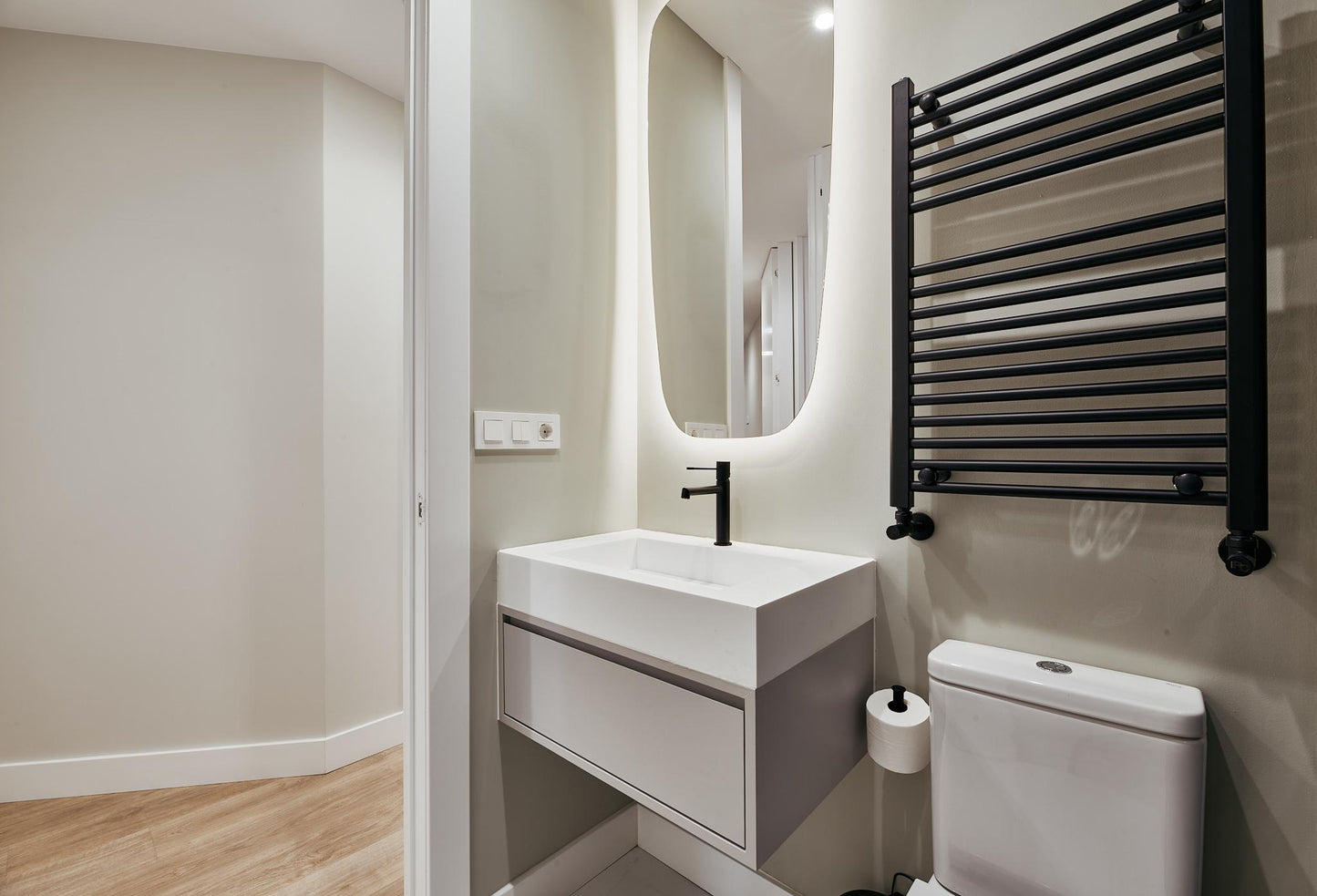 Piso de lujo en Madrid con interiorismo contemporáneo en Calle Alcántara