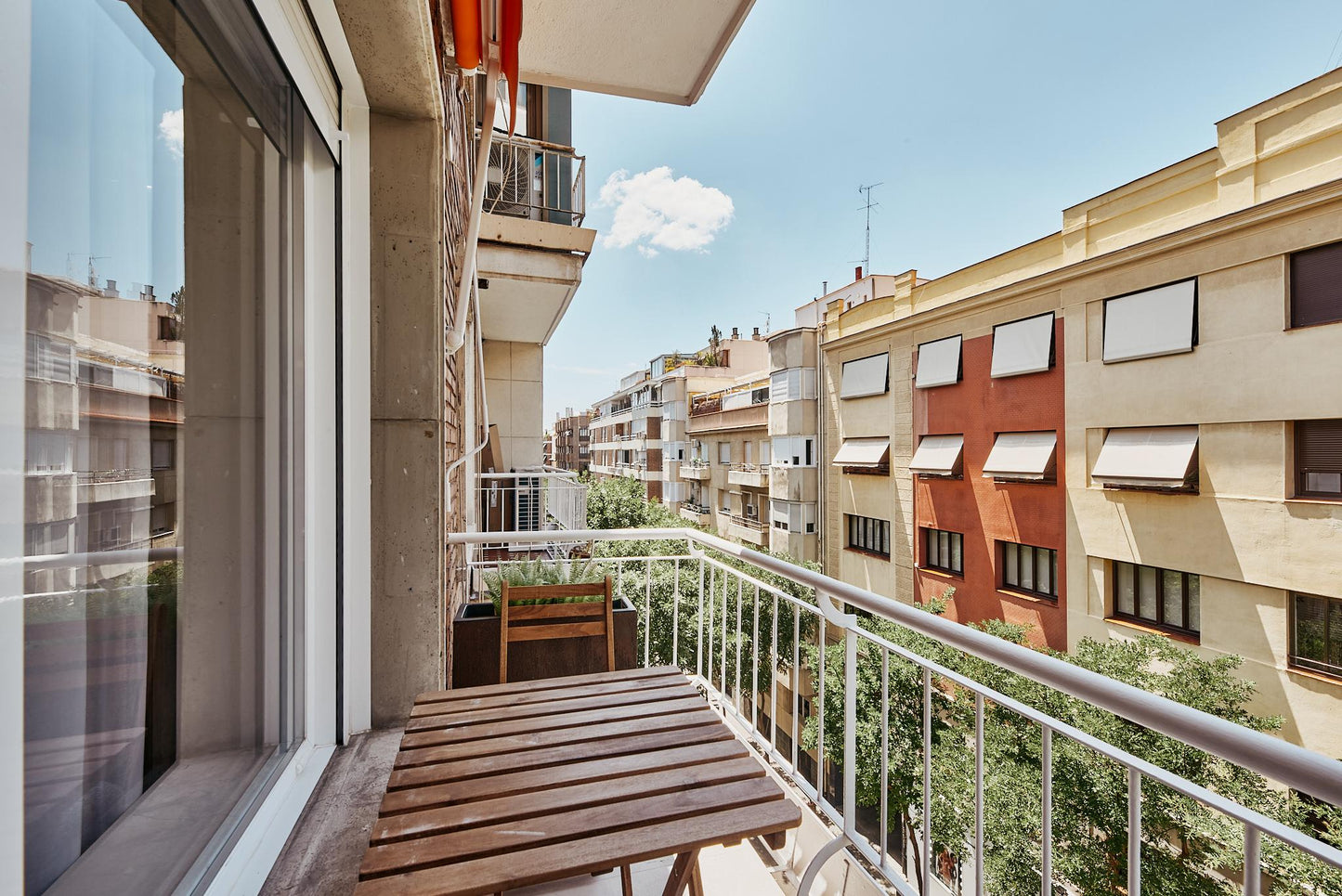 Piso de lujo en Madrid con terraza privada en Calle General Diaz Porlier
