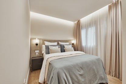 Ático de lujo en Madrid con terraza privada en Calle Castelló