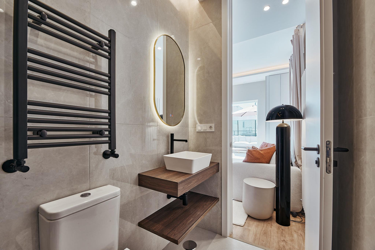 Ático de lujo en Madrid con terraza privada en Calle Espartinas