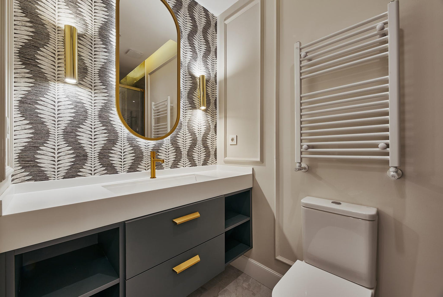 Piso de lujo en Madrid con amplios espacios en Calle General Diaz Porlier