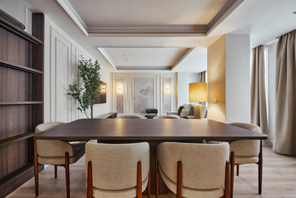 Piso de lujo en Madrid con amplios espacios en Calle General Diaz Porlier