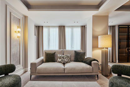 Piso de lujo en Madrid con amplios espacios en Calle General Diaz Porlier