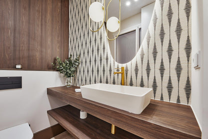 Piso de lujo en Madrid con balcón y diseño contemporáneo en Calle Hermosilla