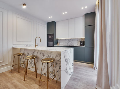 Piso de lujo en Madrid con balcón y diseño contemporáneo en Calle Hermosilla