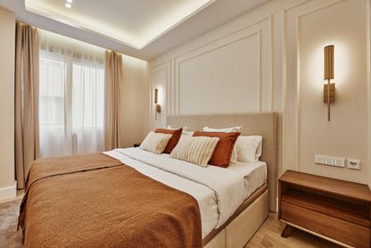 Piso de lujo en Madrid con balcón y diseño contemporáneo en Calle Hermosilla