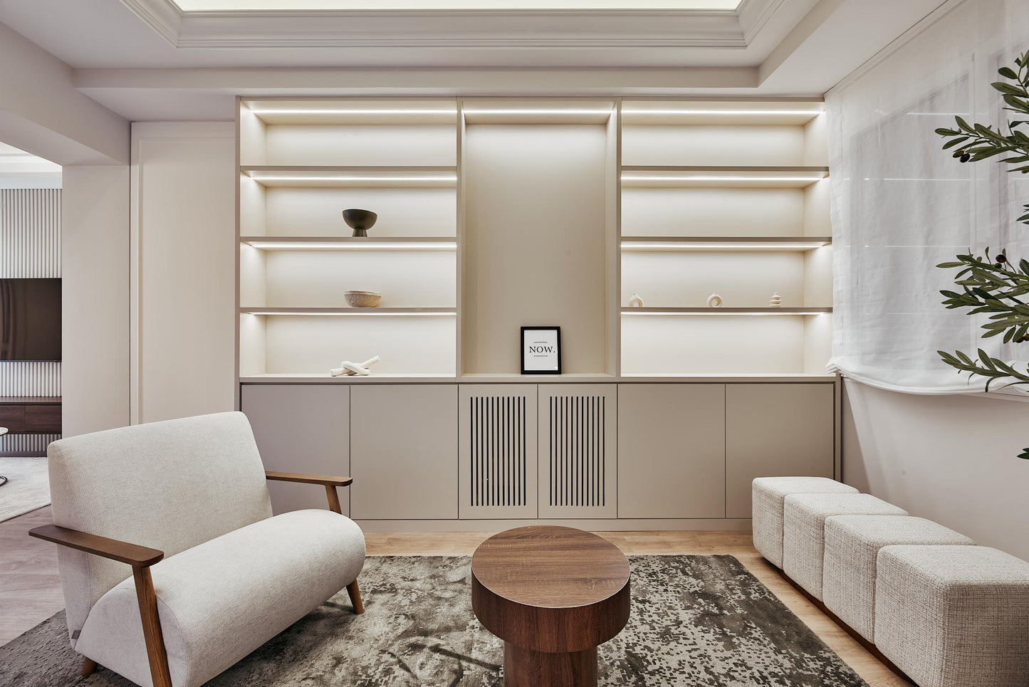 Piso de lujo en Madrid con balcón y diseño contemporáneo en Calle Hermosilla