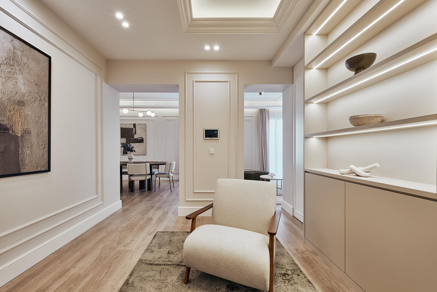 Piso de lujo en Madrid con balcón y diseño contemporáneo en Calle Hermosilla