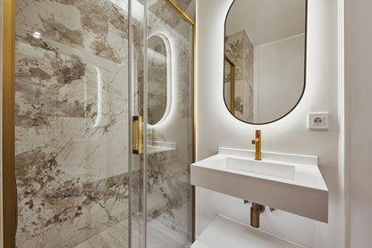 Piso de lujo en Madrid con terraza y estilo contemporáneo en Calle Castelló