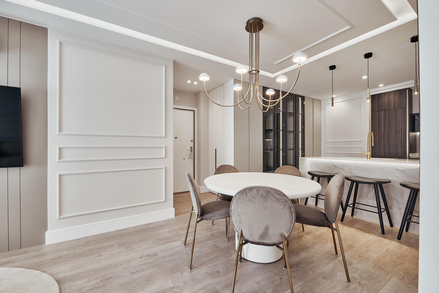 Piso de lujo en Madrid con terraza y estilo contemporáneo en Calle Castelló