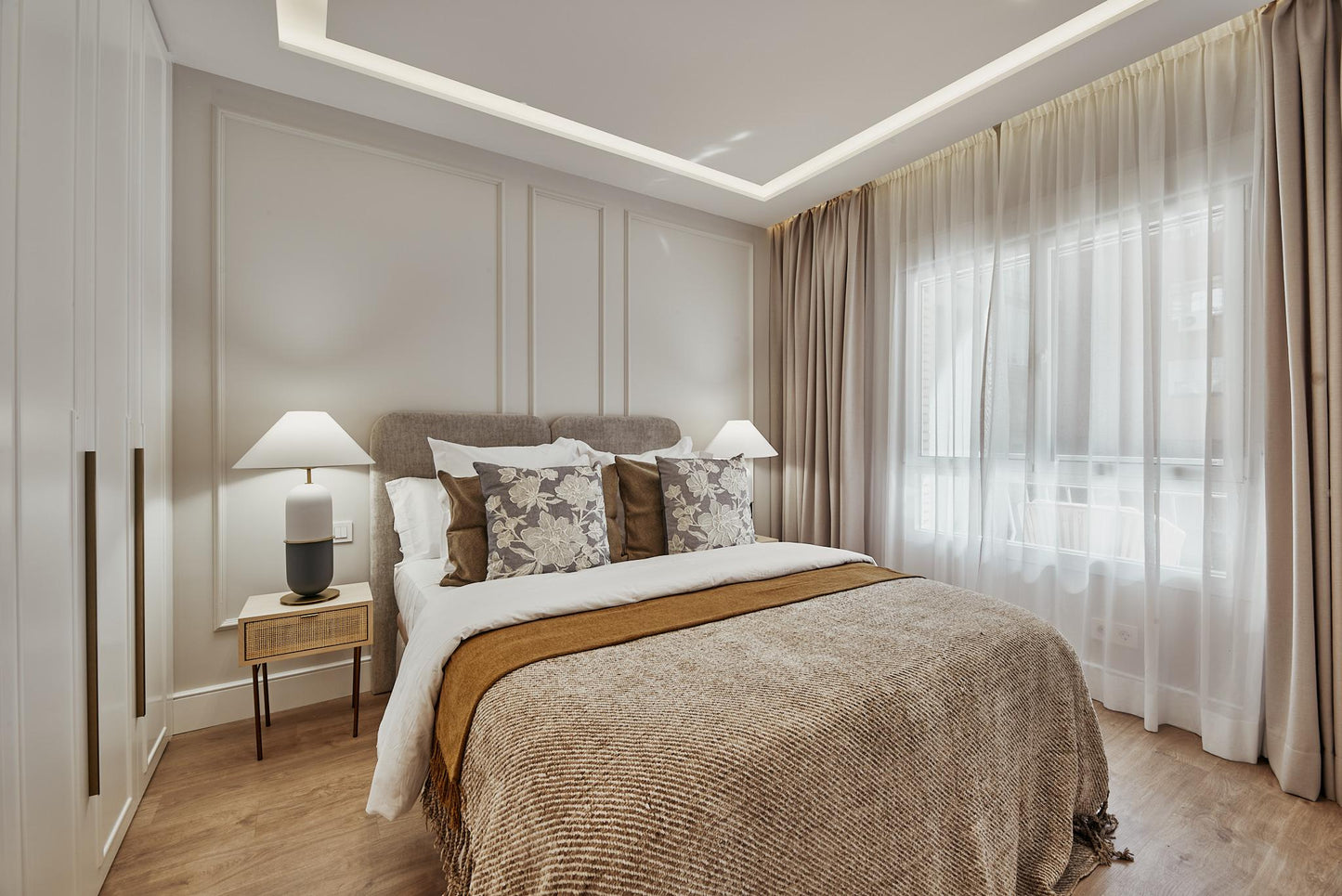 Piso de lujo en Madrid con terraza y estilo contemporáneo en Calle Castelló