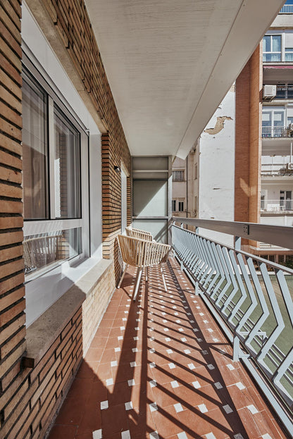 Piso de lujo en Madrid con terraza y estilo contemporáneo en Calle Castelló