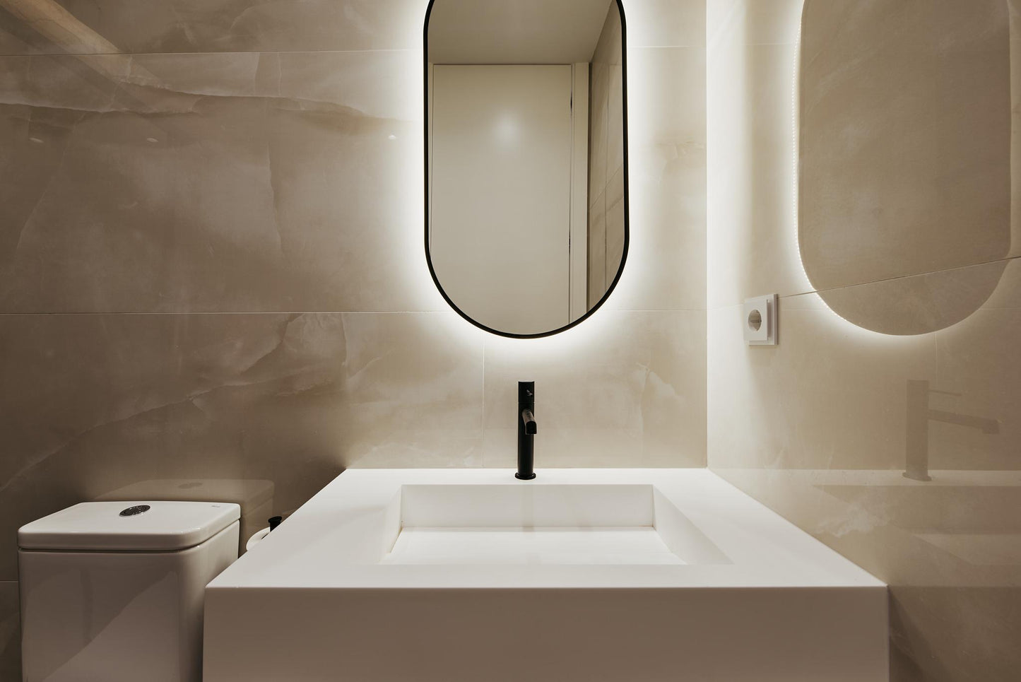 Piso de lujo en Madrid con domótica y diseño vanguardista en Calle General Pardiñas