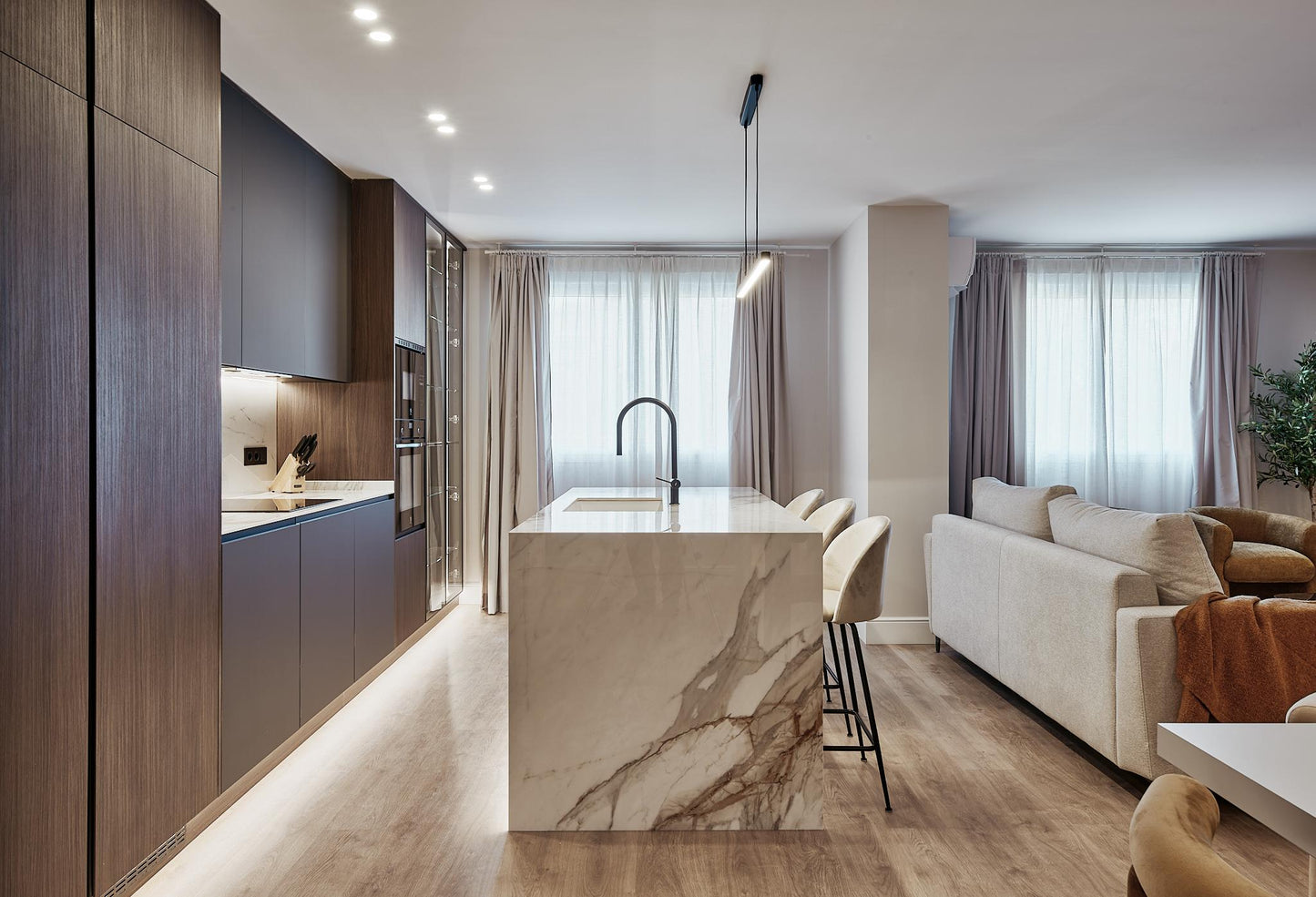 Piso de lujo en Madrid con garaje y trastero en Calle Conde de Peñalver