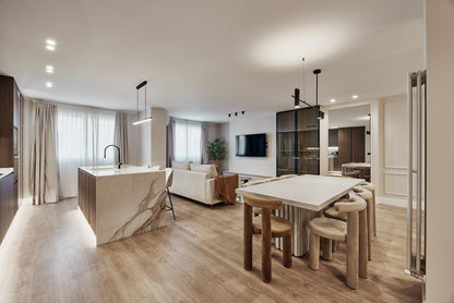 Piso de lujo en Madrid con garaje y trastero en Calle Conde de Peñalver