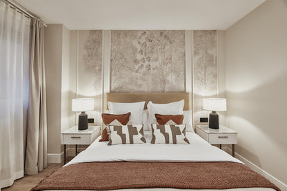 Piso de lujo en Madrid con garaje y trastero en Calle Conde de Peñalver