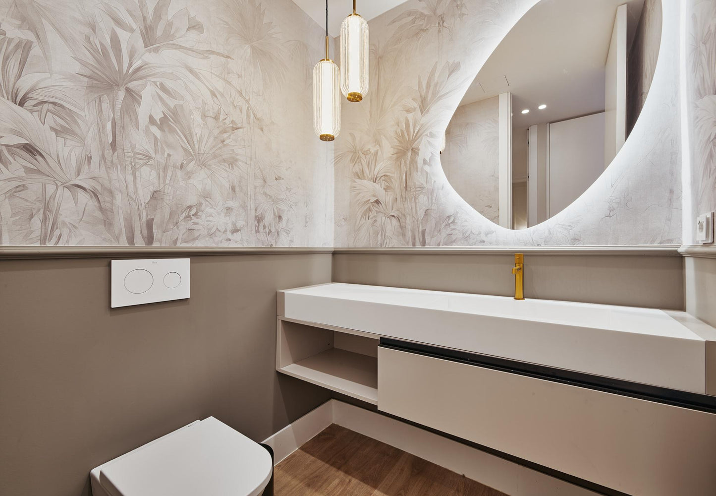 Piso de lujo en Madrid con garaje y domótica en Calle Diego de León