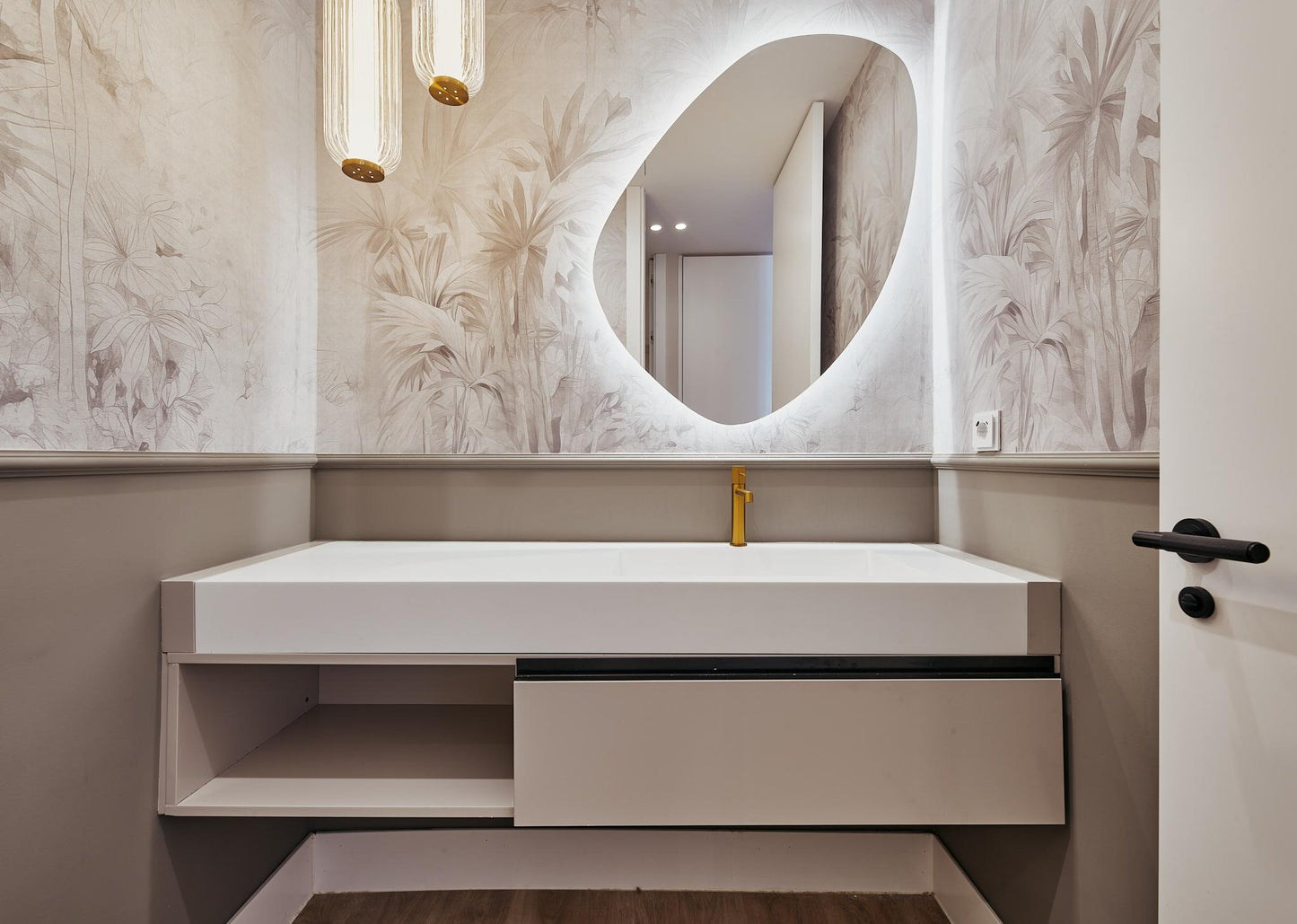 Piso de lujo en Madrid con garaje y domótica en Calle Diego de León