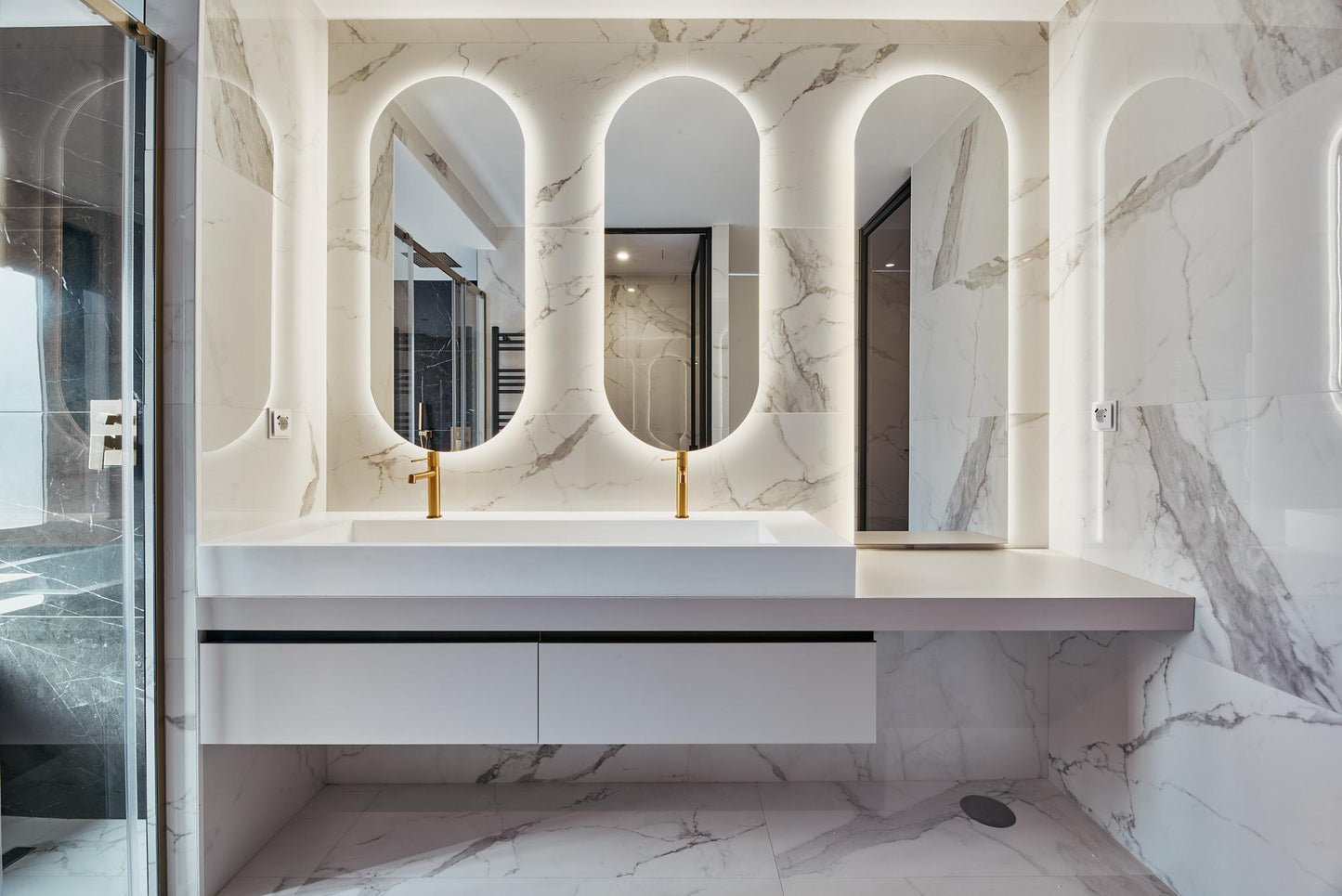 Piso de lujo en Madrid con garaje y domótica en Calle Diego de León