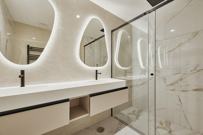 Piso de lujo en Madrid con garaje y domótica en Calle Diego de León