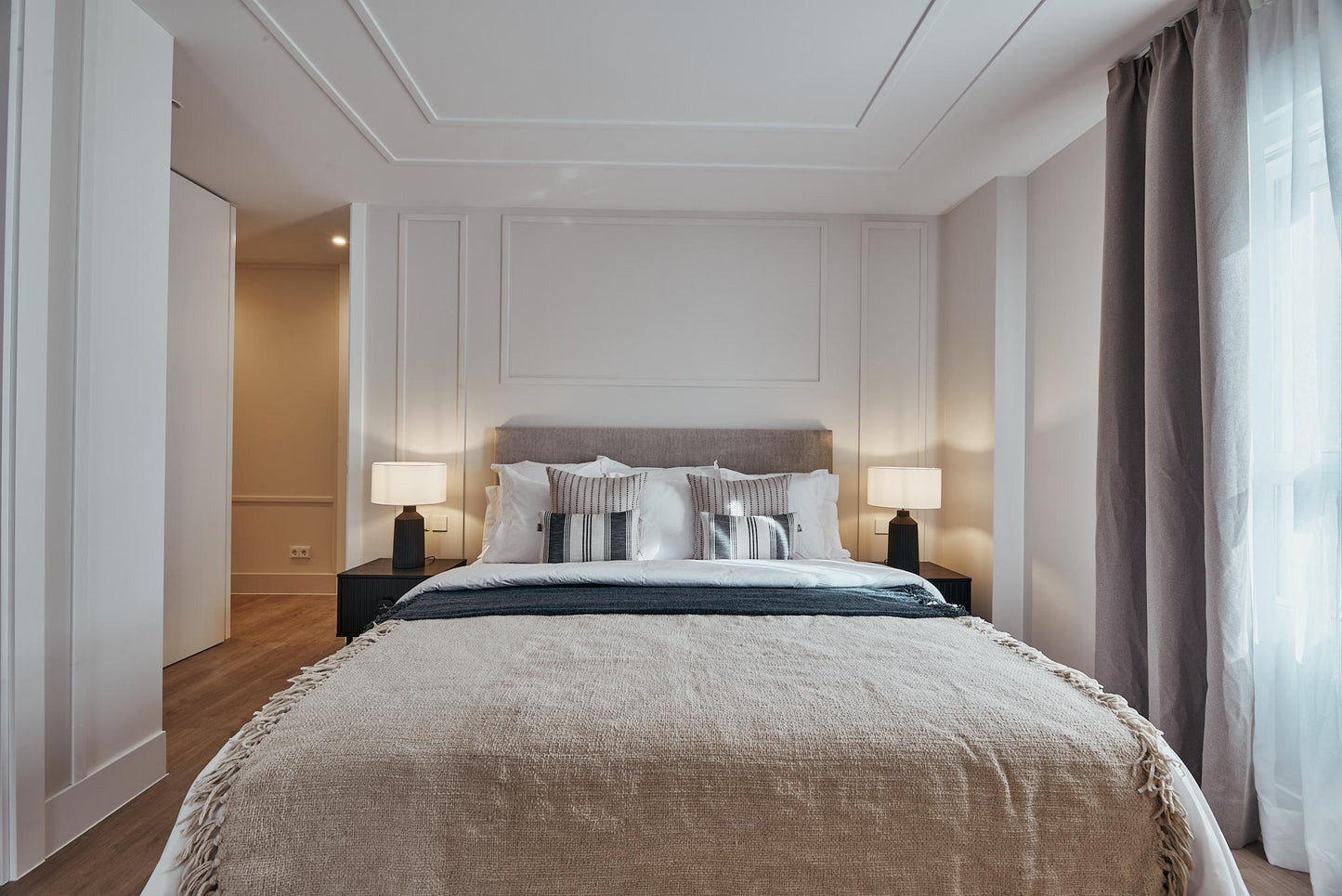 Piso de lujo en Madrid con garaje y domótica en Calle Diego de León