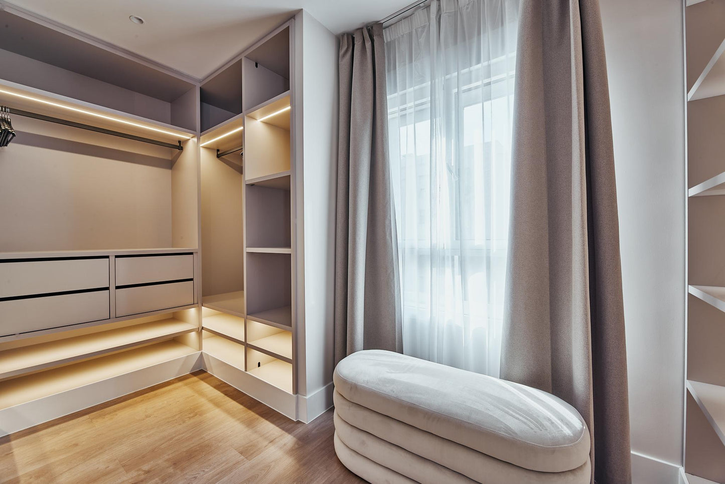 Piso de lujo en Madrid con garaje y domótica en Calle Diego de León