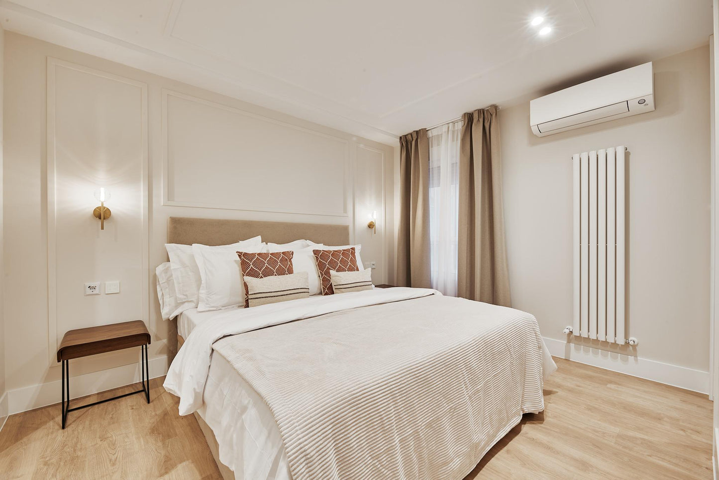 Piso de lujo en Madrid con garaje y domótica en Calle Diego de León