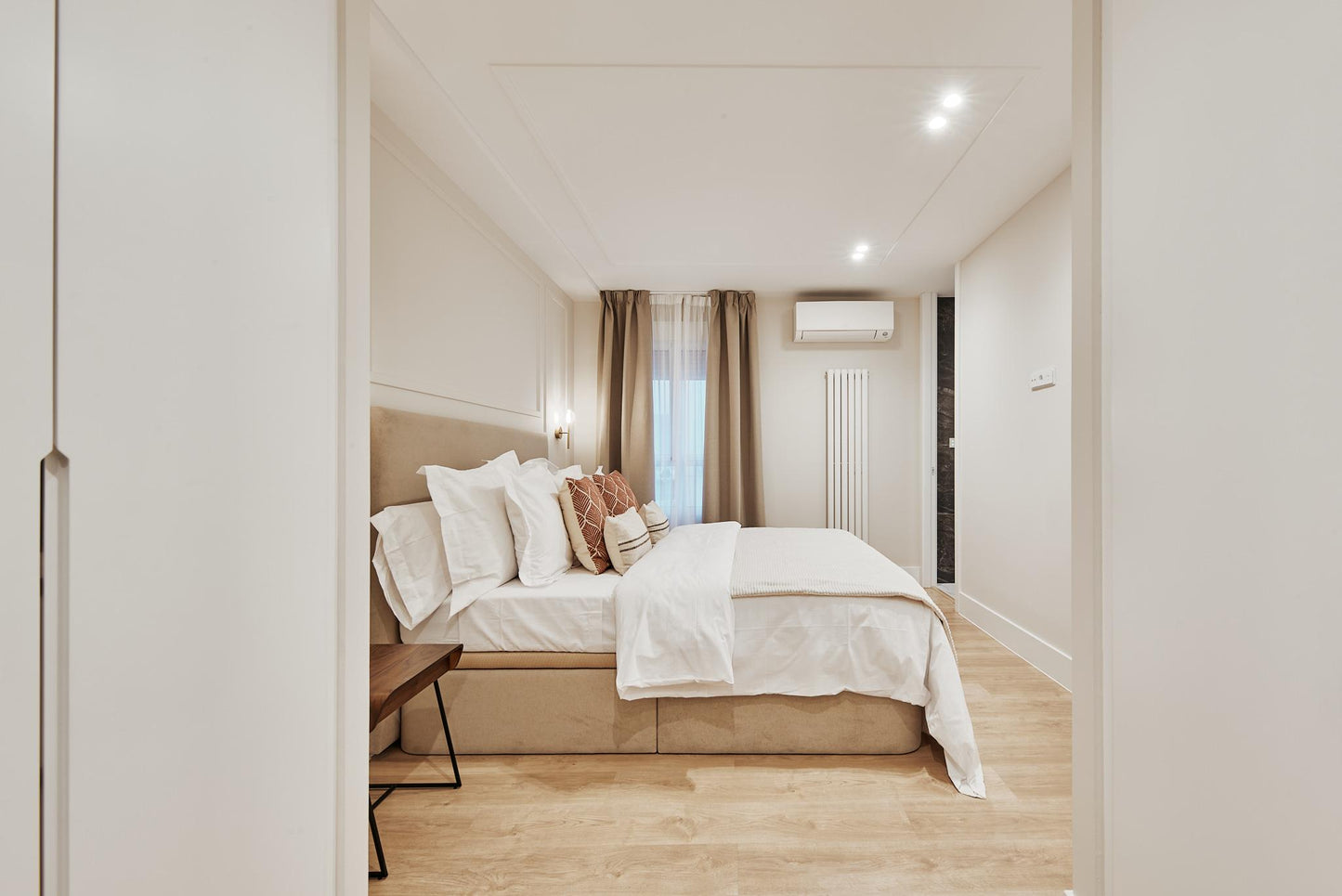 Piso de lujo en Madrid con garaje y domótica en Calle Diego de León