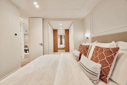 Piso de lujo en Madrid con garaje y domótica en Calle Diego de León