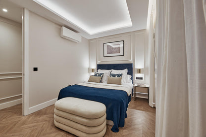 Piso de lujo en Madrid con terraza y garaje en Calle Juan Bravo