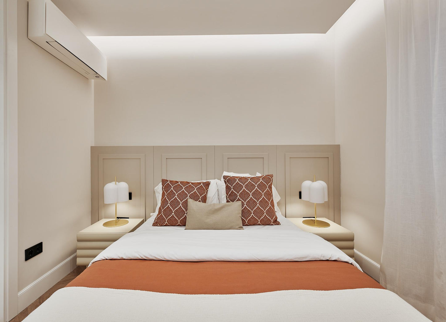 Piso de lujo en Madrid con terraza y garaje en Calle Juan Bravo