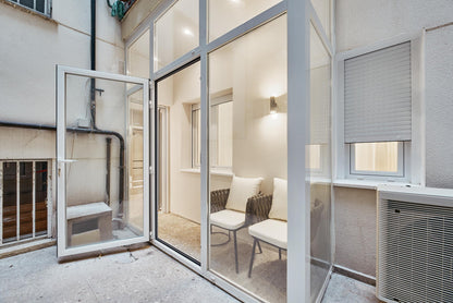 Piso de lujo en Madrid con terraza y garaje en Calle Juan Bravo