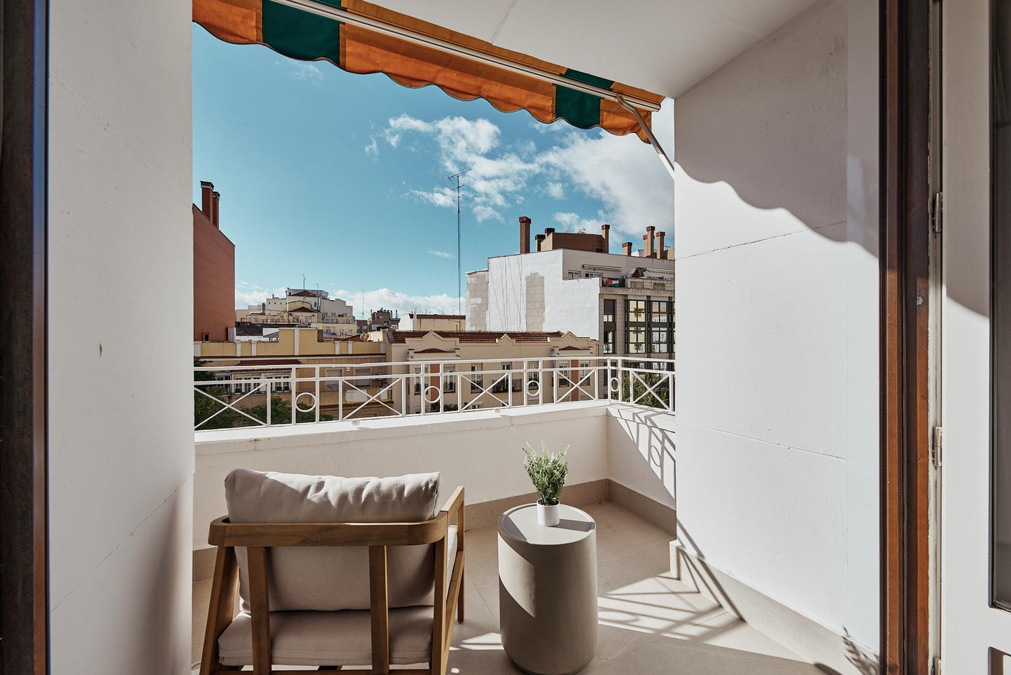 Piso de lujo en Madrid con terraza y domótica en calle Goya